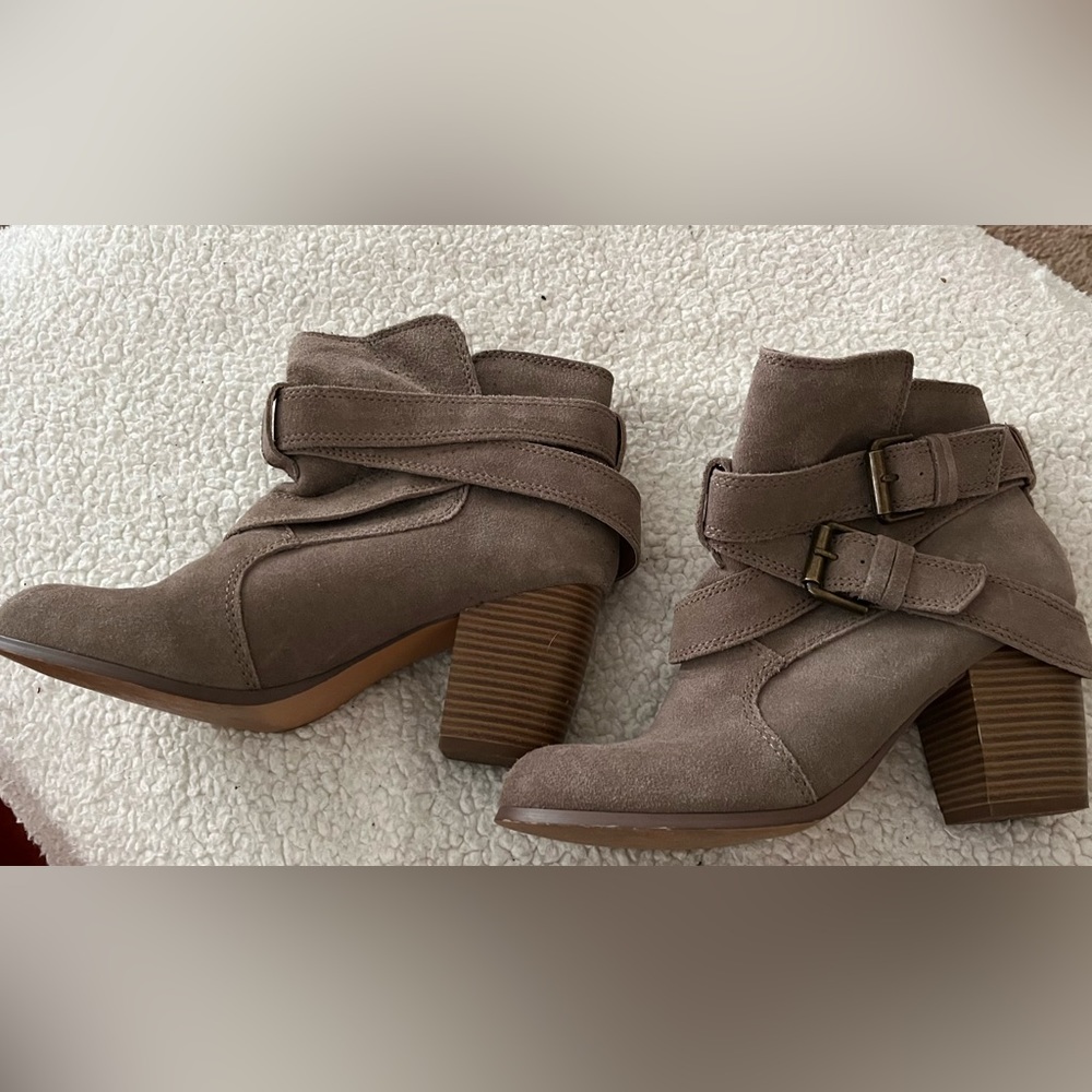 Mossimo booties